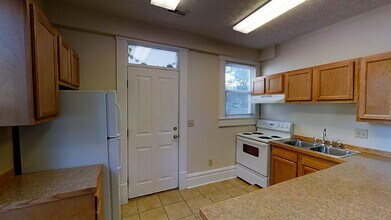 235 E 11th Ave in Columbus, OH - Building Photo - Building Photo