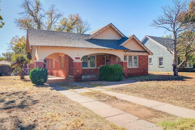 1907 23rd St in Lubbock, TX - Building Photo - Building Photo