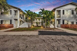 707 S 19th Ave in Hollywood, FL - Building Photo