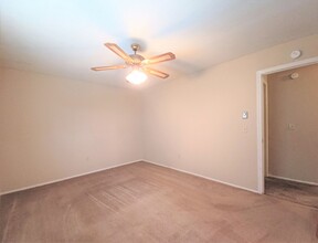500 Country Creek Dr in Anderson, SC - Building Photo - Building Photo