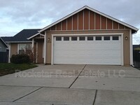 12424 W Meadow Ct in Airway Heights, WA - Foto de edificio - Building Photo