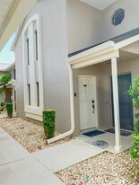 1355 Saxony Cir in Punta Gorda, FL - Building Photo