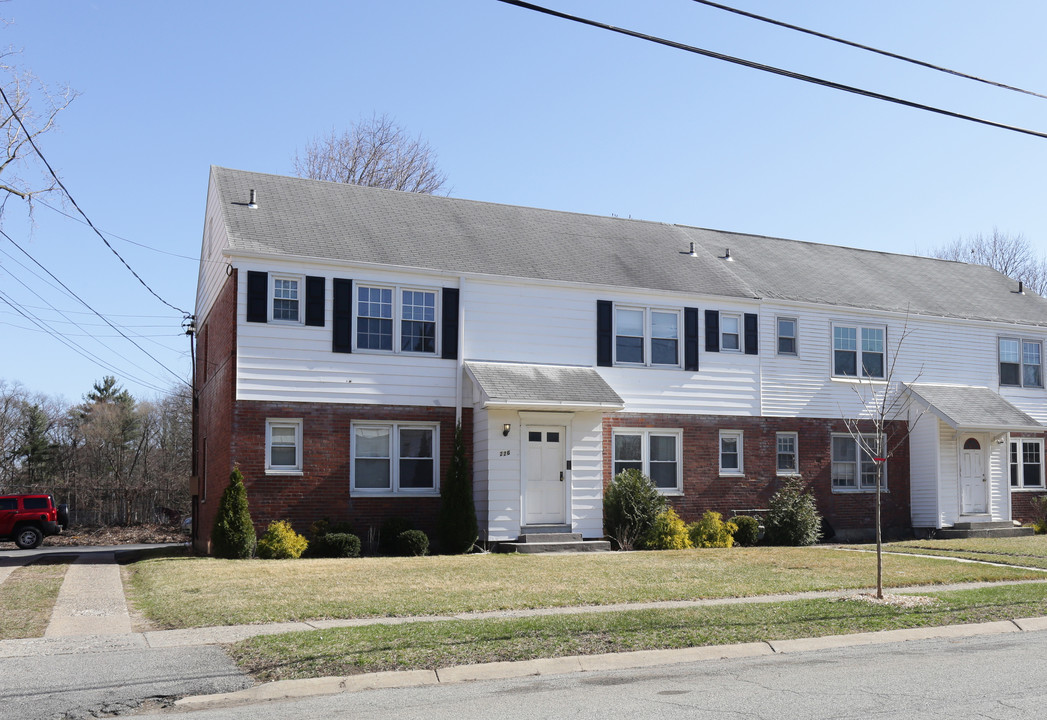 226 Jackson Ave in Schenectady, NY - Building Photo