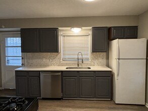 4414 Kingsley Dr in Indianapolis, IN - Building Photo - Building Photo