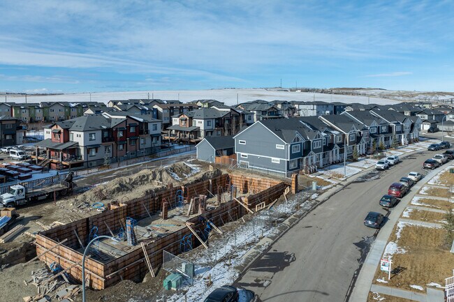 123 Baysprings Terr SW in Airdrie, AB - Building Photo - Building Photo