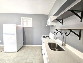 125 N River St, Unit A in Olyphant, PA - Building Photo - Building Photo