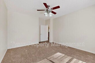 6816 Paese Pl NW in Albuquerque, NM - Foto de edificio - Building Photo