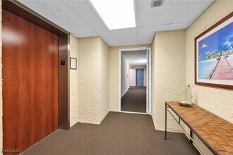2885 Palm Beach Blvd in Ft. Myers, FL - Building Photo - Building Photo