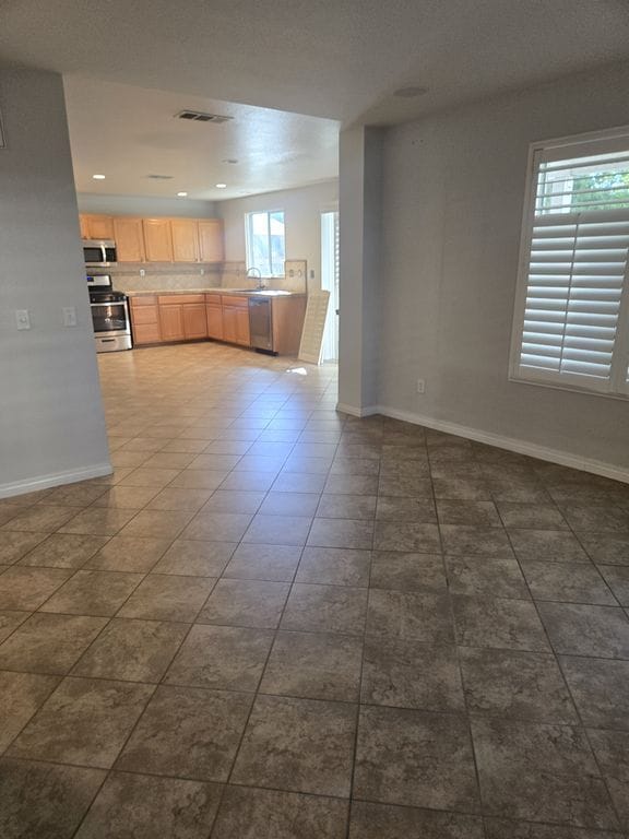 40260 Maravilla Dr in Palmdale, CA - Building Photo - Building Photo