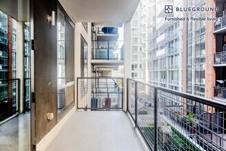 148 1st St in Jersey City, NJ - Building Photo - Building Photo