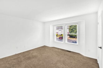 1832 Charles Ct in Charlottesville, VA - Building Photo - Building Photo
