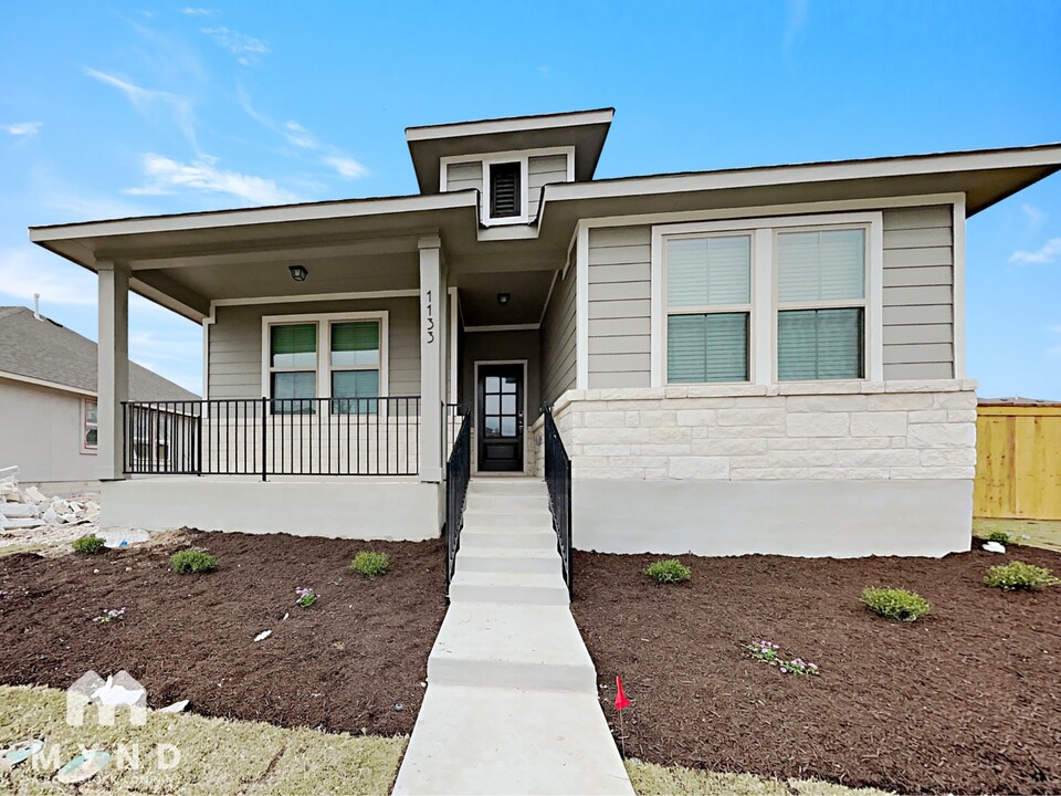 1133 Kerrwood Wy in Leander, TX - Building Photo