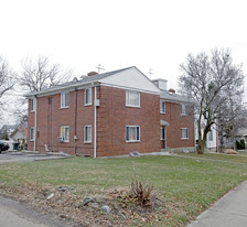 2204 Rugby Rd Apartments