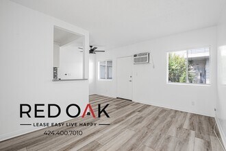 5119 Fountain Ave, Unit 225 in Los Angeles, CA - Building Photo - Building Photo