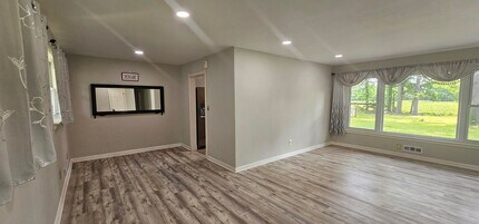 3520 Gamage Dr in Norfolk, VA - Building Photo - Building Photo