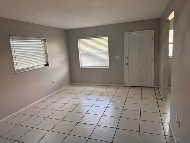 2481 8th St in Sarasota, FL - Building Photo - Building Photo