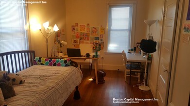 530 Cambridge St, Unit 2 in Boston, MA - Building Photo - Building Photo