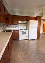 1111 US-41 in Gurnee, IL - Building Photo