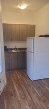 971-971 Finlayson St in Victoria, BC - Building Photo - Building Photo