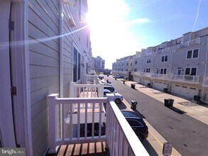 11402 Ridgeline Rd in Fairfax, VA - Building Photo - Building Photo