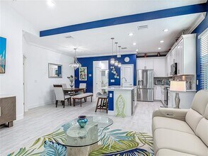 390 Gypsy Palace Ln in Daytona Beach, FL - Building Photo - Building Photo
