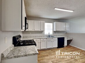 3032 Cesareo Dr in Grand Prairie, TX - Building Photo - Building Photo