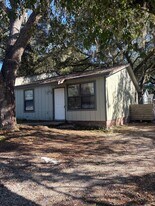 222 Reynolds Ave in Niceville, FL - Building Photo