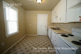 1004 SW 45th St in Oklahoma City, OK - Building Photo - Building Photo