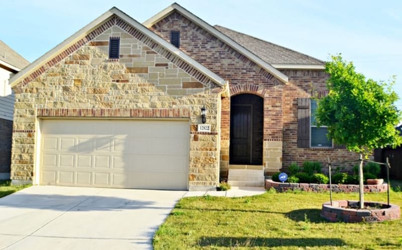 12822 Gordons Haven in San Antonio, TX - Building Photo