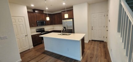 6194 Paseo de Harris in Citrus Heights, CA - Building Photo - Building Photo