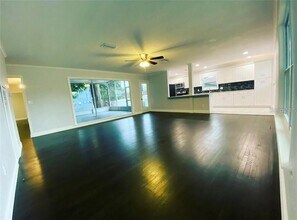 16 Jeff Rd in Largo, FL - Building Photo - Building Photo