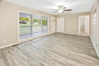 3473 Pinehill Dr photo'