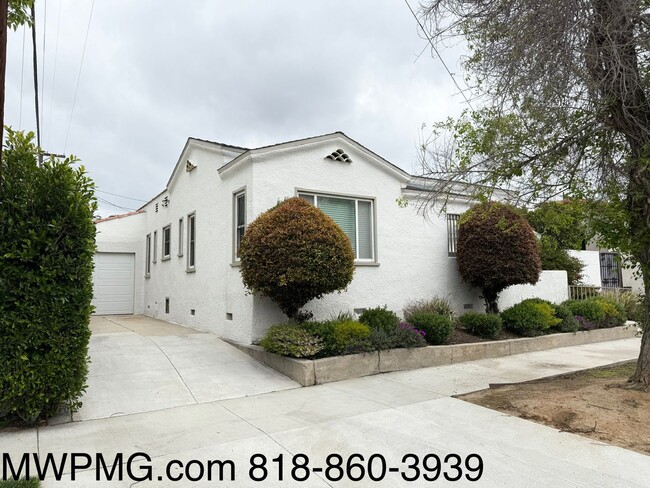 property at 5907 Pickford St
