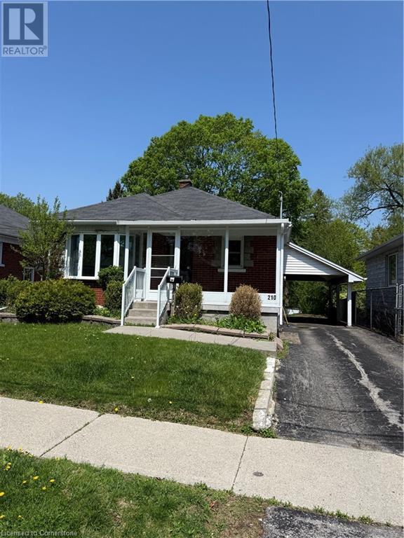 210 Greenwood Ave in Oshawa, ON - Building Photo - Building Photo
