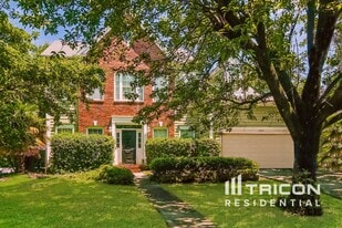 14203 Misty Brook Ln in Charlotte, NC - Building Photo