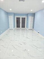 1822 SW 102nd Pl in Miami, FL - Building Photo