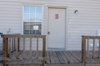 300 Veterans Dr in Kyle, TX - Building Photo - Building Photo