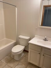 3516 W Wackerly St in Midland, MI - Building Photo - Building Photo