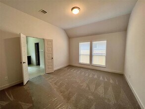508 Burnaby Ct in Montgomery, TX - Building Photo - Building Photo