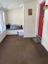 123 George St, Unit #1 in Keene, NH - Foto de edificio - Building Photo