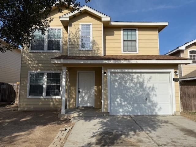 1703 Port Lavaca St in Laredo, TX - Building Photo