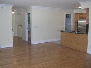 83 Market St in Park Ridge, NJ - Building Photo - Building Photo