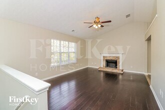 10 Easton Trce in Adairsville, GA - Foto de edificio - Building Photo