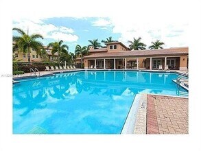 14663 SW 9th St, Unit 1R in Pembroke Pines, FL - Building Photo - Building Photo