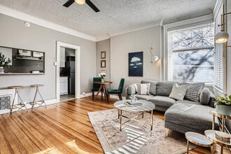 1660 N Gaylord St in Denver, CO - Building Photo - Building Photo