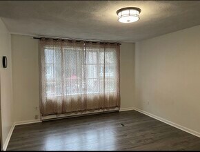 9 Grove Terrace in Boston, MA - Building Photo - Building Photo