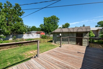 749 N Westridge Dr in Wichita, KS - Building Photo - Building Photo