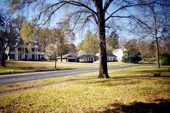 636 Ockley Dr, Unit C in Shreveport, LA - Building Photo - Building Photo