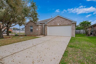 20103 Lakespire Dr in Katy, TX - Foto de edificio - Building Photo