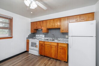 Lincoln Hill Community in Syracuse, NY - Building Photo - Interior Photo